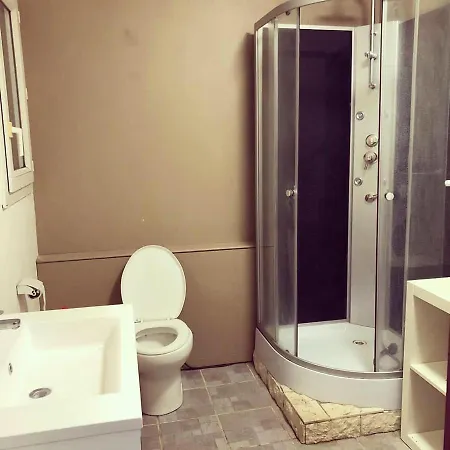 La Romance Bed & Breakfast